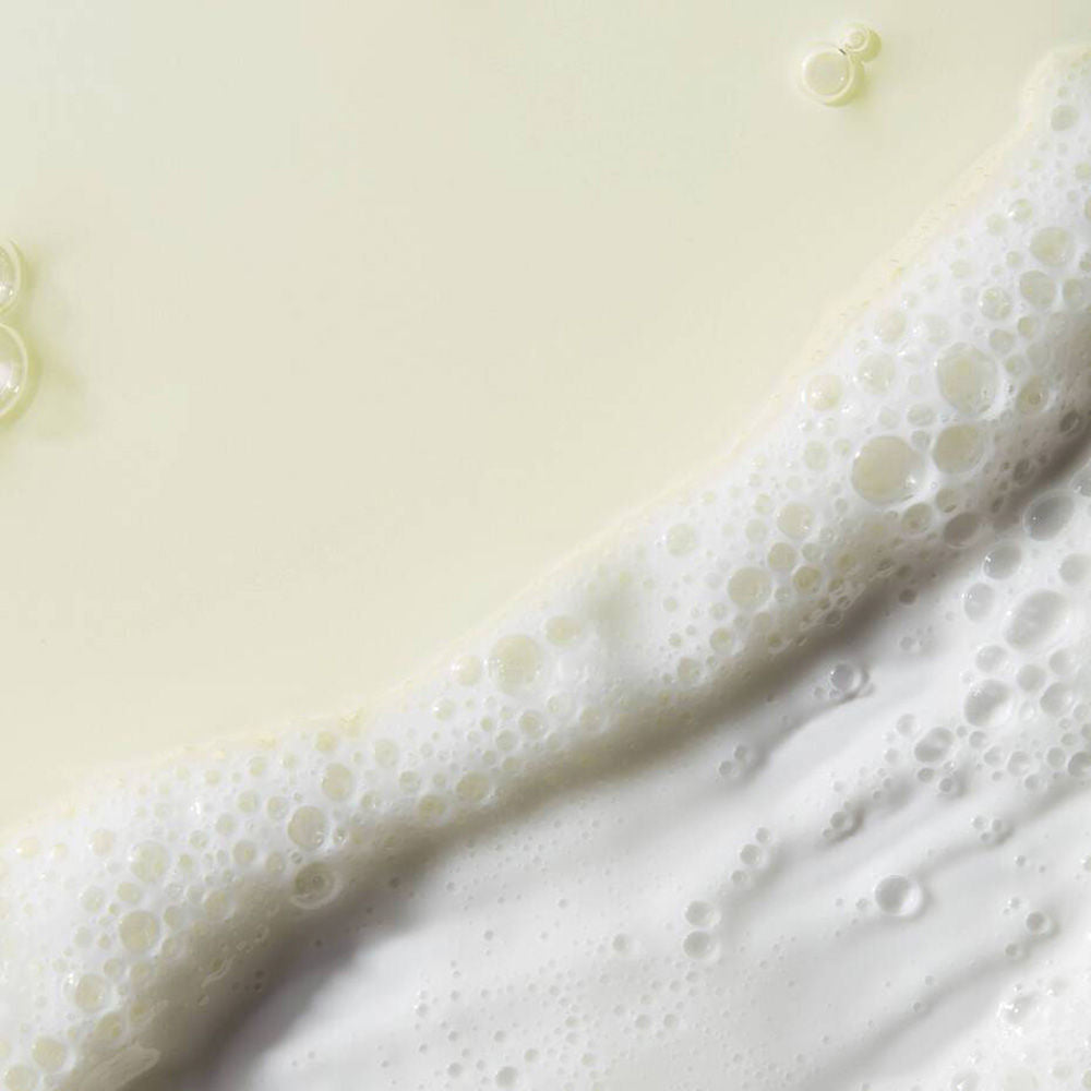 Kiehl's Creme De Corps Smoothing Oil-To-Foam Body Cleanser