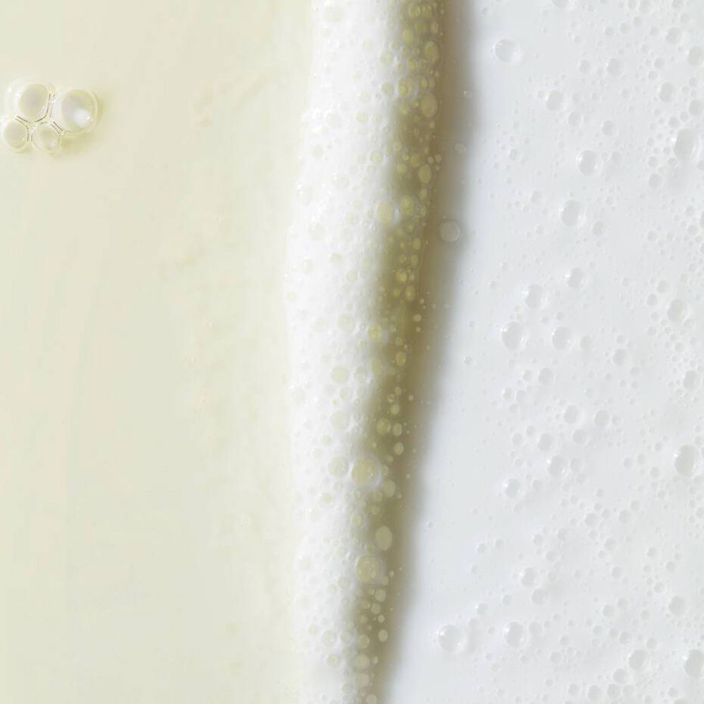 Kiehl's Creme De Corps Smoothing Oil-To-Foam Body Cleanser